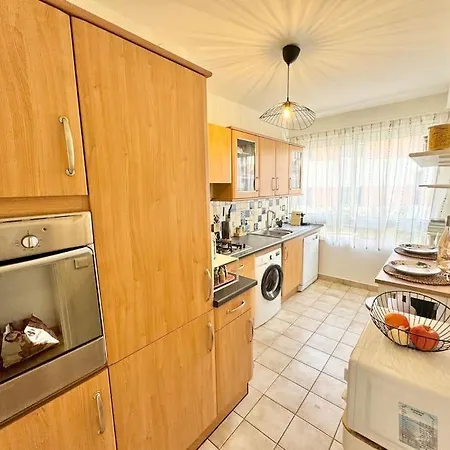 Cosy 2 Pieces Elegant Proche Gare Et Port Vauban Apartment Antibes Exterior photo